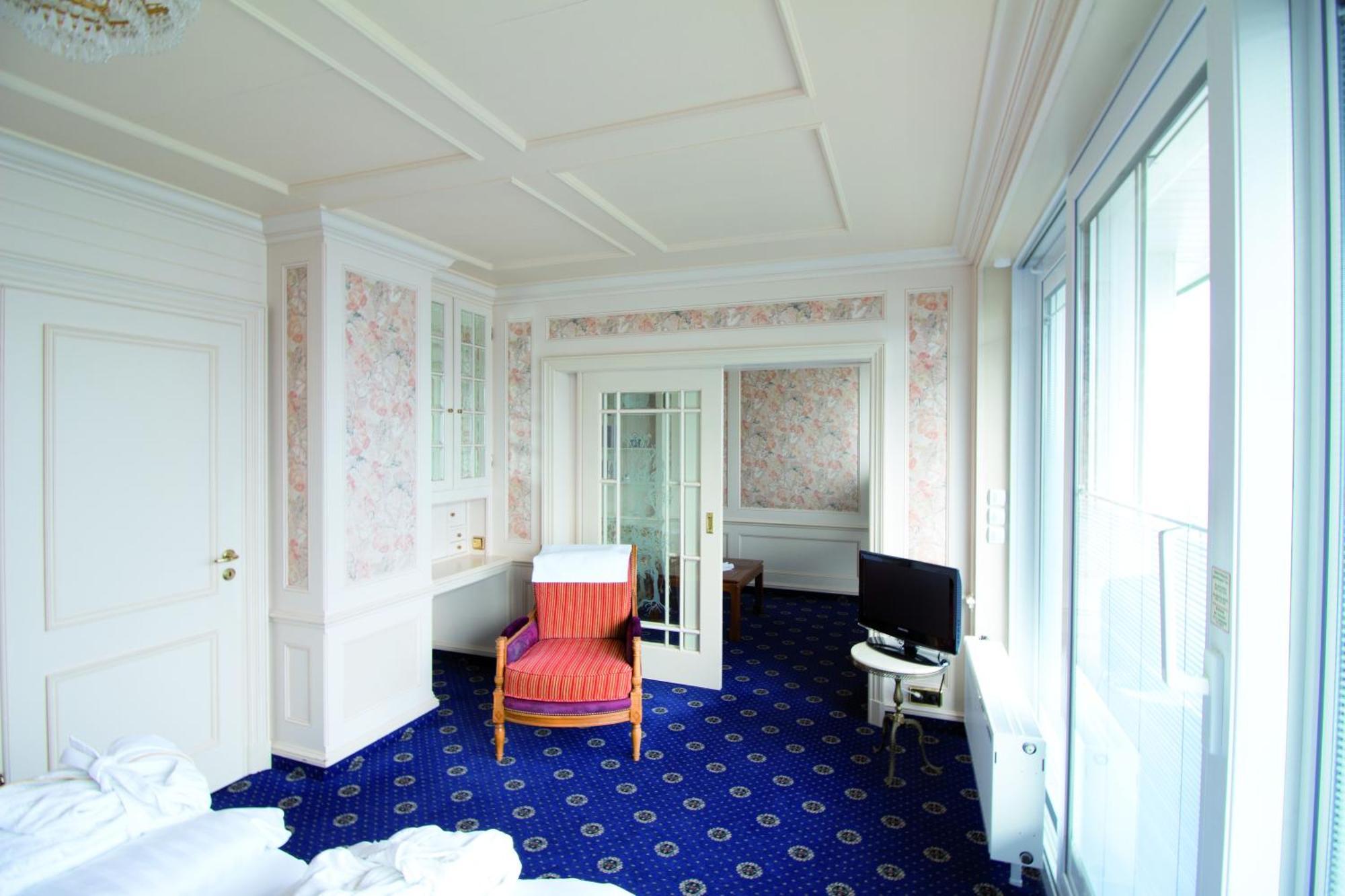 Hotel Strandperle Куксхафен Экстерьер фото