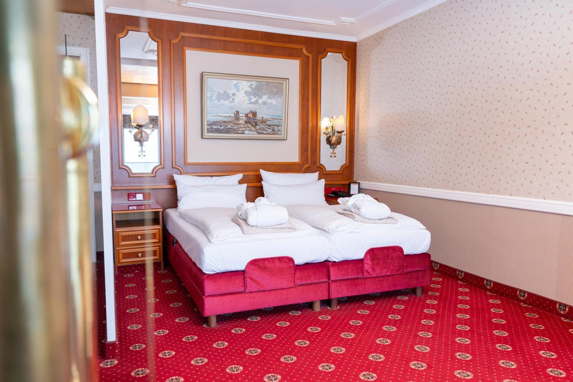 Hotel Strandperle Куксхафен Экстерьер фото