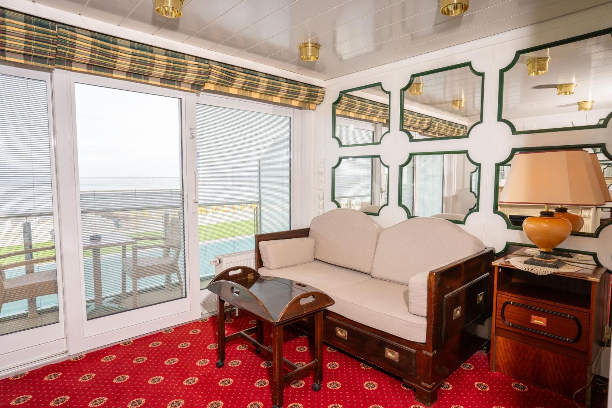 Hotel Strandperle Куксхафен Экстерьер фото