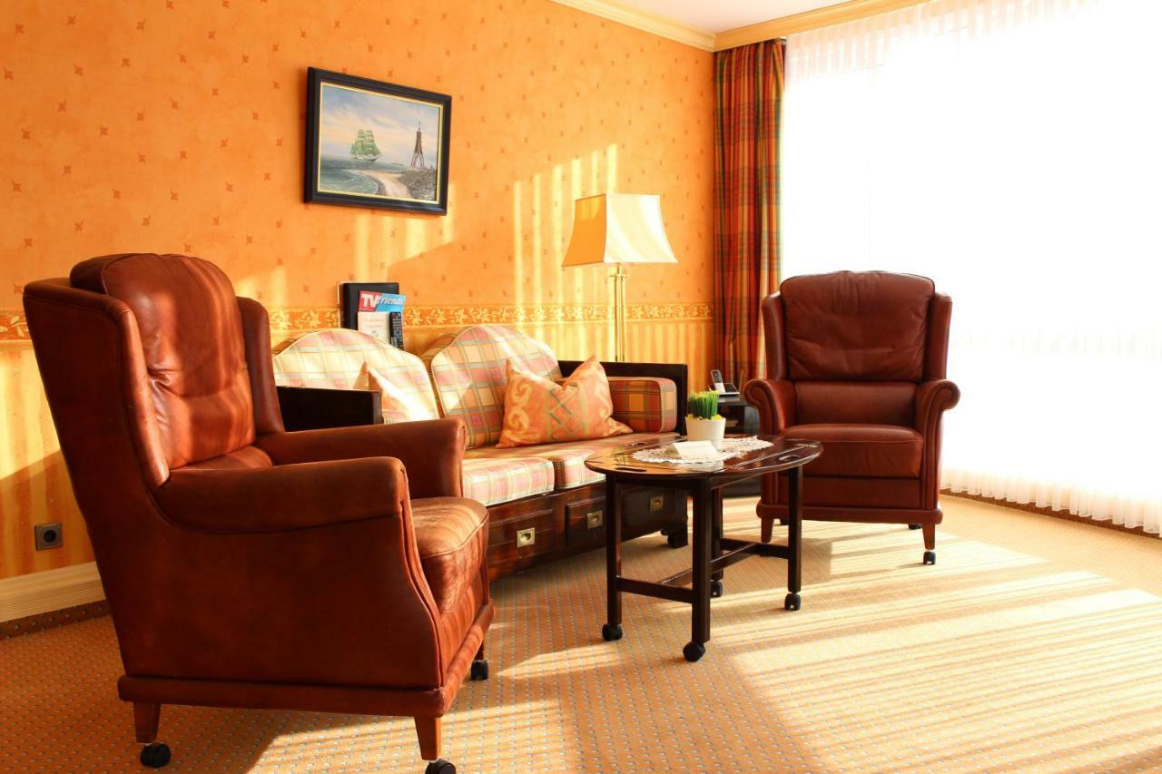 Hotel Strandperle Куксхафен Экстерьер фото