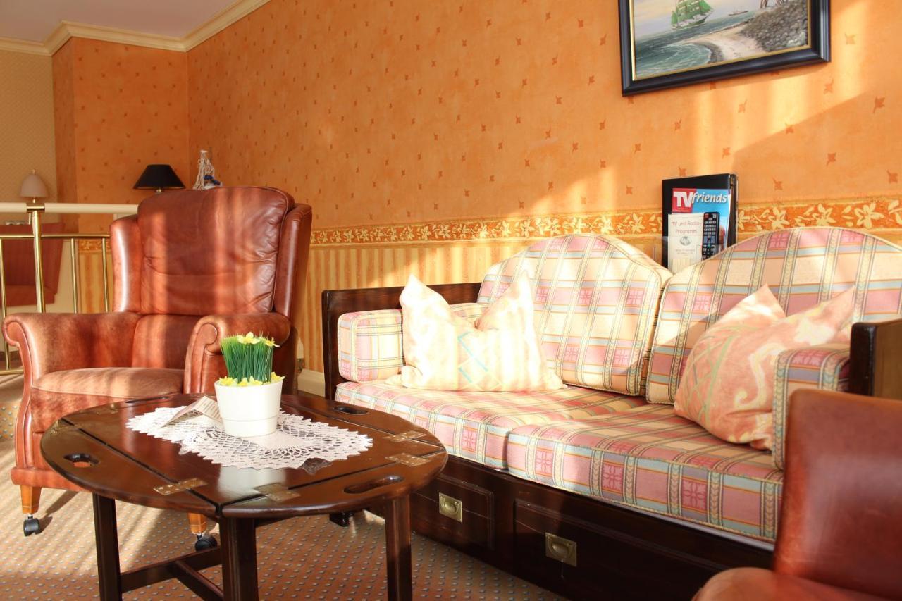 Hotel Strandperle Куксхафен Экстерьер фото